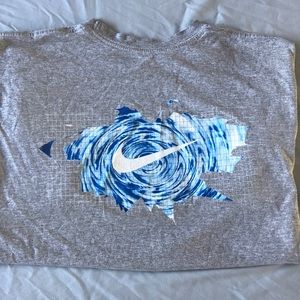 early 2000s Nike swim t shirt